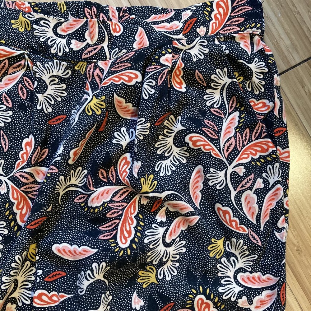 H&M pants - Picture 2 of 4